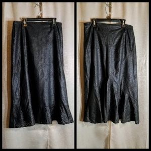 Faux Leather Laser Cut Star Skirt Black sz M